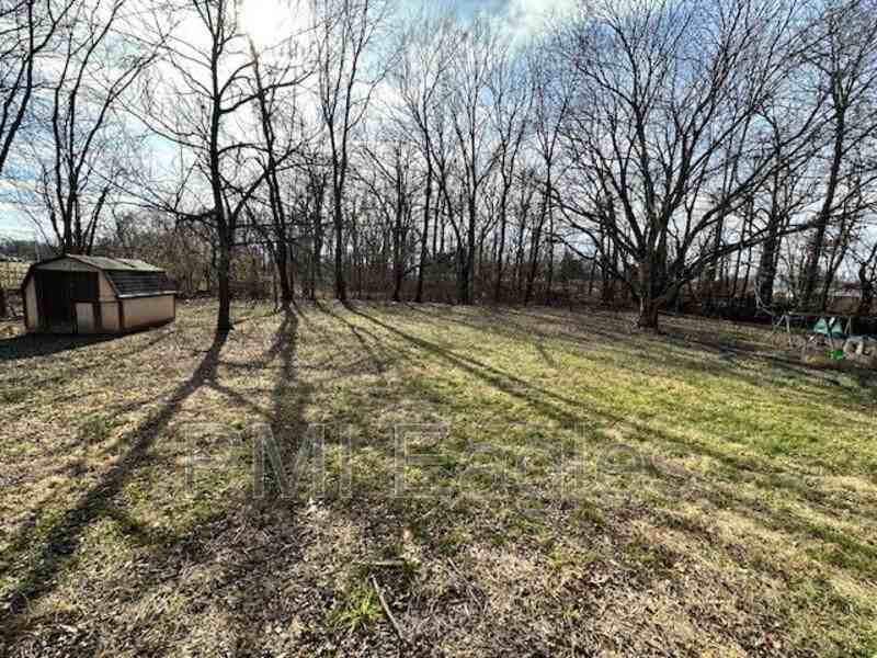 3444 Arvin Dr - Photo 2 of 14