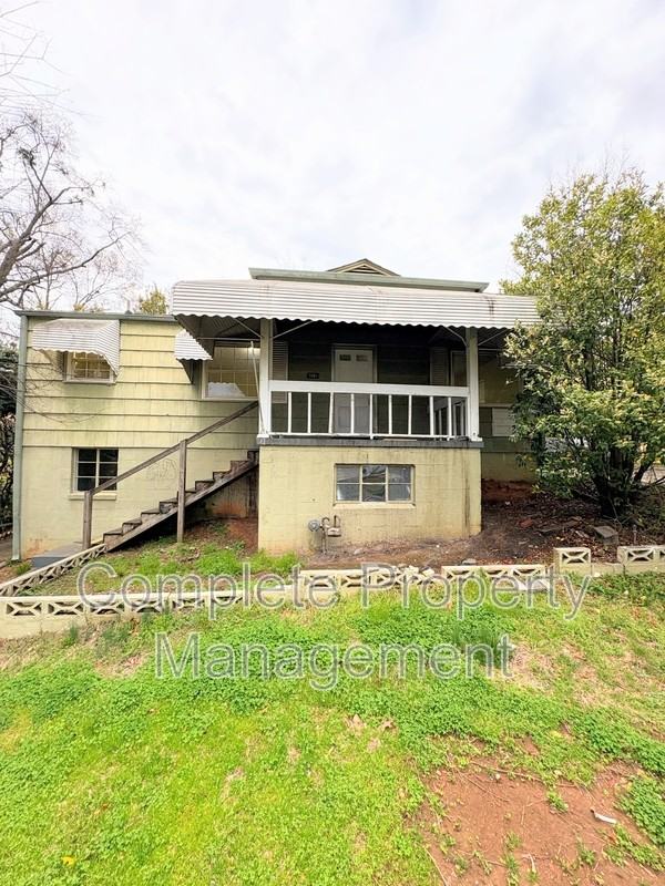 7801 Vienna Ave - Photo 2 of 11