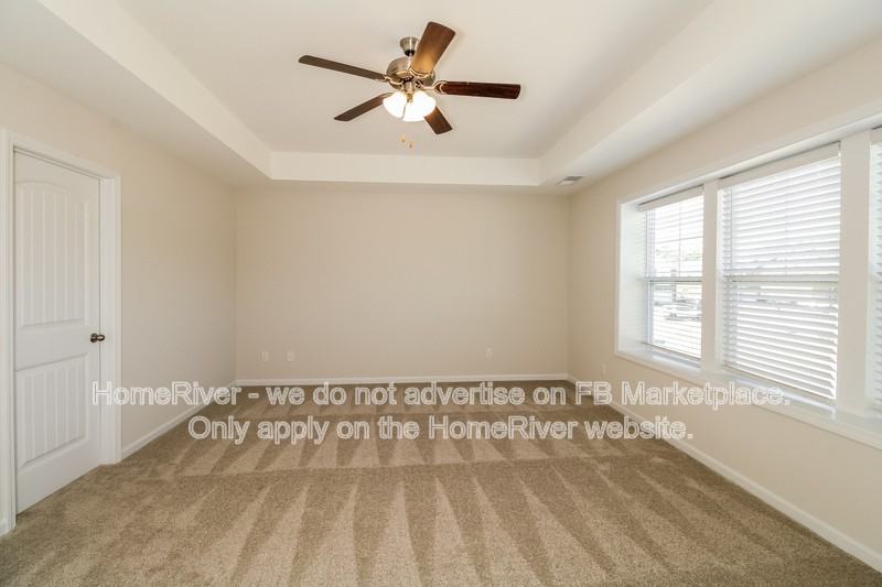 1360 Curlew Cir - Photo 7 of 21