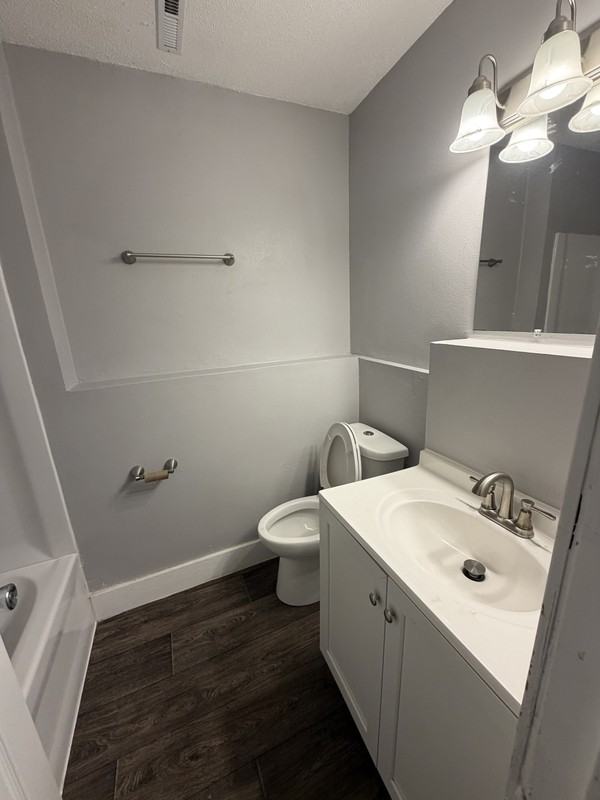 3506 Harvard Rd - Photo 2 of 10