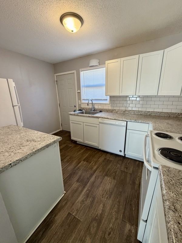 3506 Harvard Rd - Photo 7 of 10