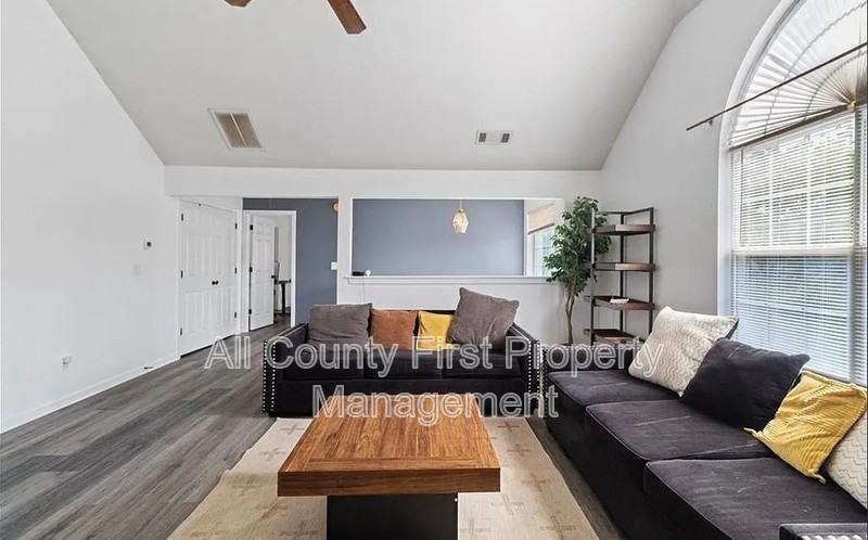 3644 Gray Birch Dr - Photo 3 of 12