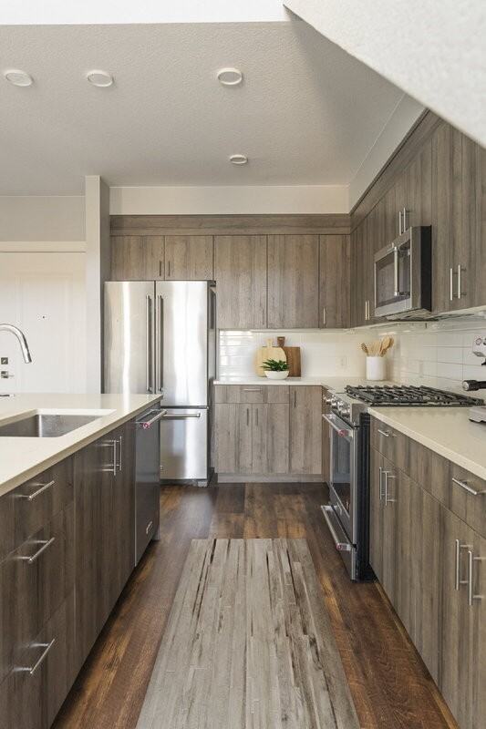 431 E Bayaud Ave #305 - Photo 6 of 15