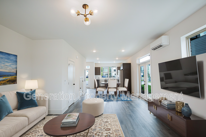 1873 S Watkins St - Photo 3 of 17