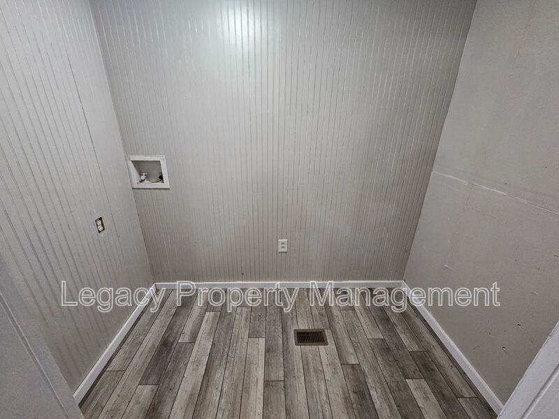 1348C Stonewall Springs Rd - Photo 4 of 9