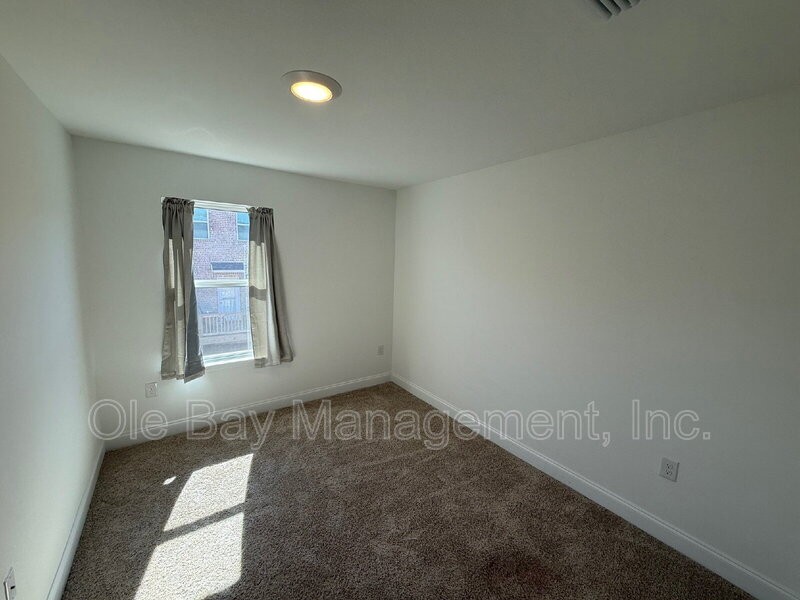 6794 Spaniel Dr - Photo 2 of 9