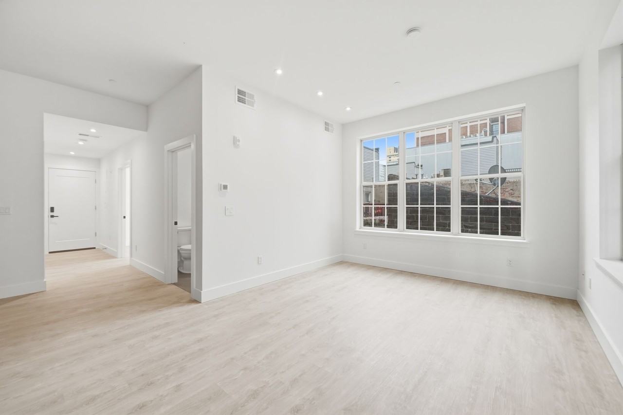 Wood Street Lofts - Photo 3 of 50