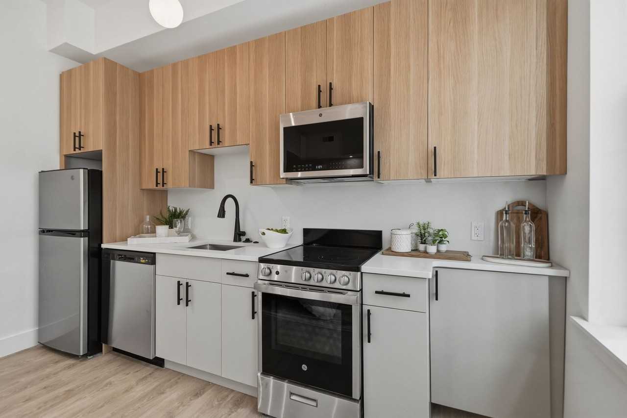 Wood Street Lofts - Photo 4 of 50