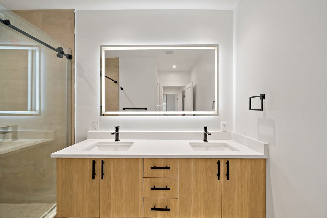 Wood Street Lofts - Photo 5 of 50