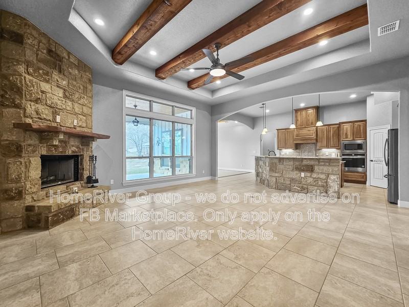 1219 Morning Glory Ln - Photo 3 of 21