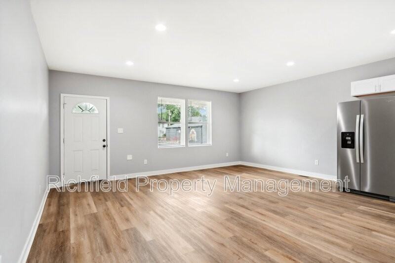 25 N Drexel Ave - Photo 6 of 38