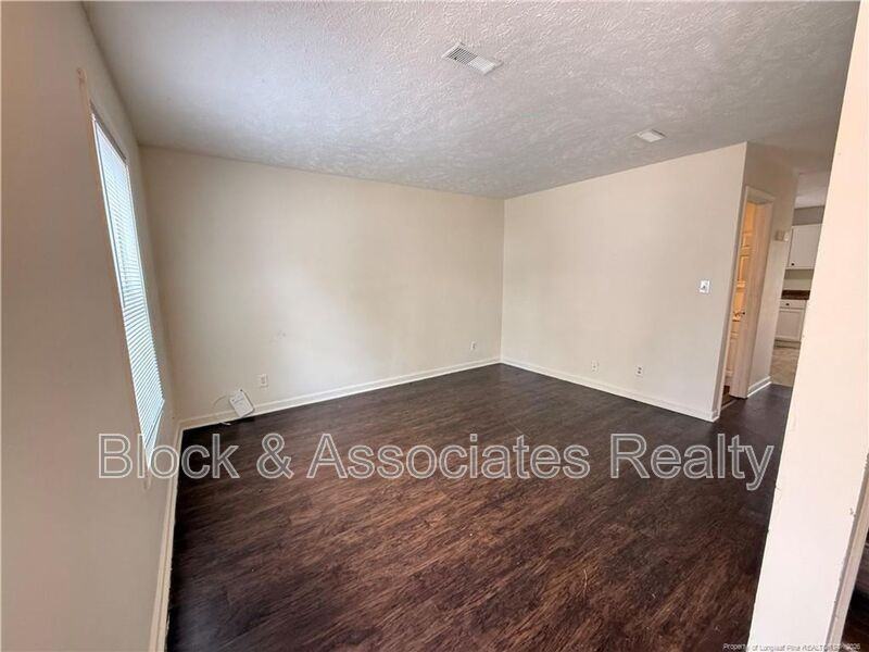 5829 Aftonshire Dr - Photo 2 of 13