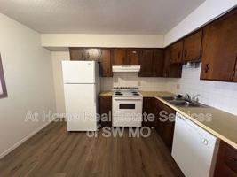 featured image of 933 S Wildan Ave #11