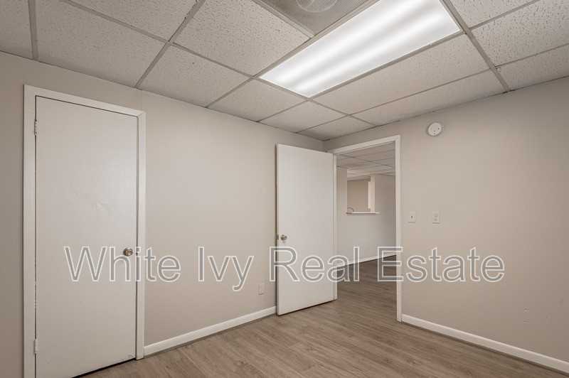 626 University Ave #G - Photo 5 of 13