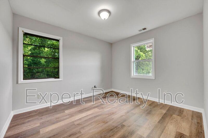 1732 32nd Pl N #2 - Photo 5 of 20