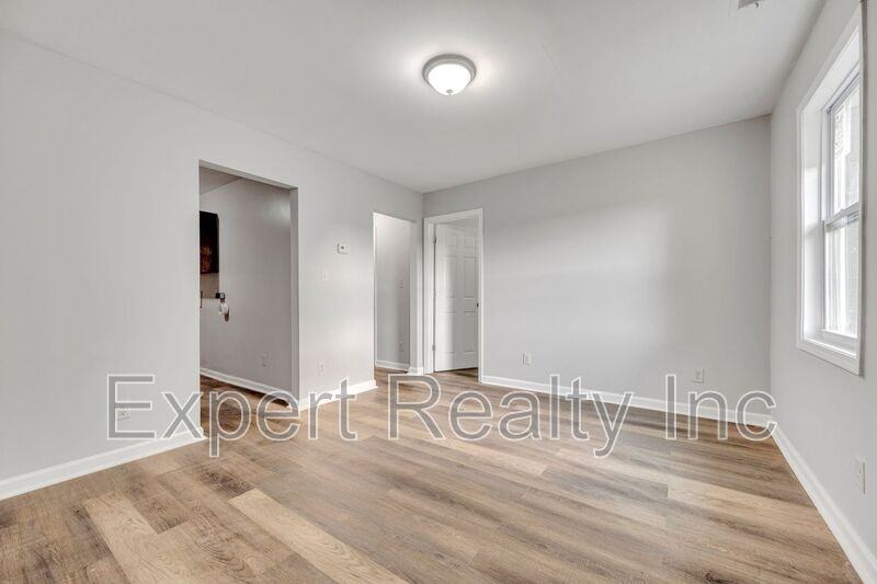 1732 32nd Pl N #2 - Photo 6 of 20