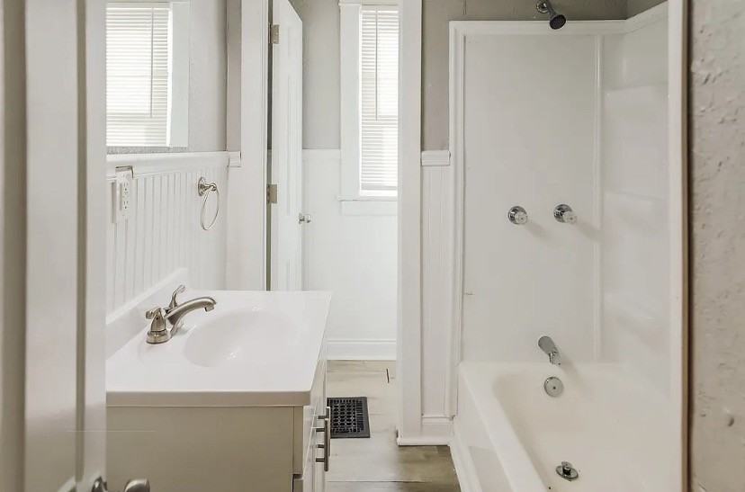 2632 Cypress Avenue - Photo 6 of 9