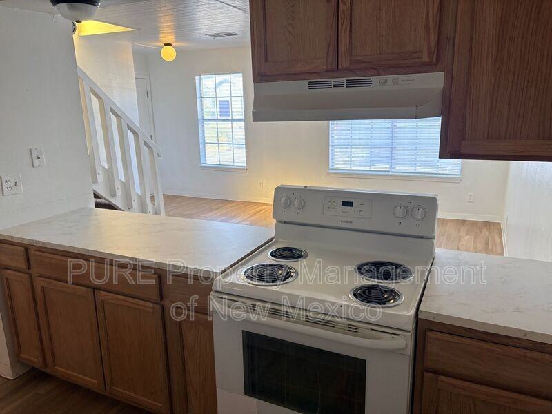 10912 Towner Ave Ne #D - Photo 6 of 16