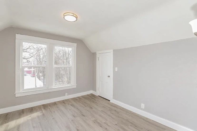 2632 Cypress Avenue - Photo 7 of 9