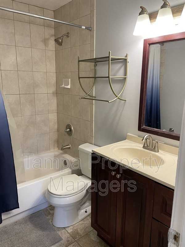 9015 Westchester Cir #39 - Photo 4 of 17