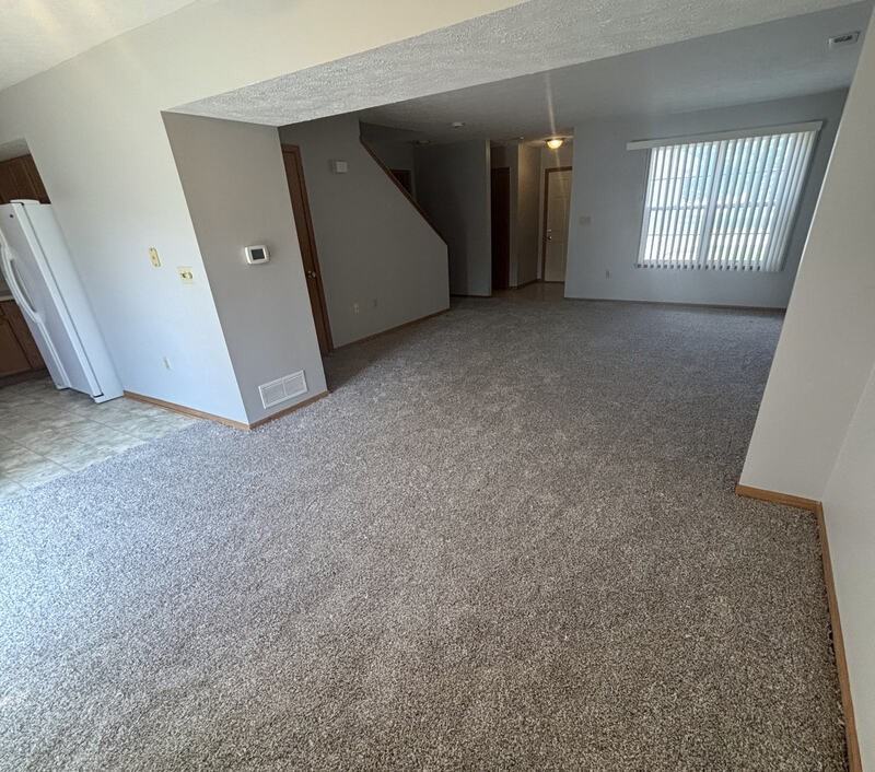 329 Nw 23rd St - Photo 2 of 16