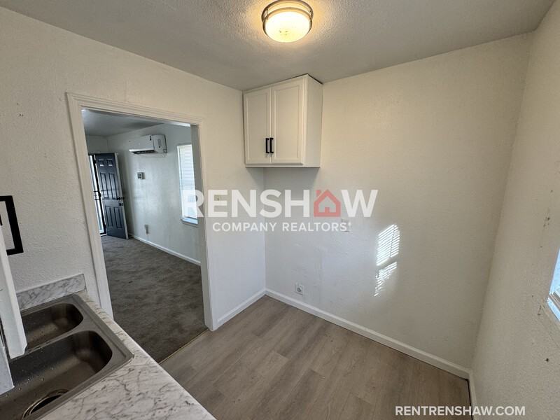 285 Lucy Ave #3 - Photo 3 of 14