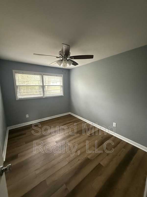 515 Madison Ave - Photo 7 of 8