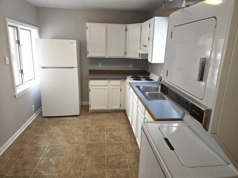 1007 Fournie St - Photo 3 of 7