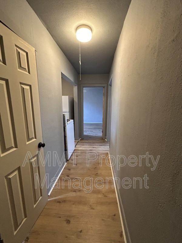 1534 3rd Ave Se - Photo 3 of 5