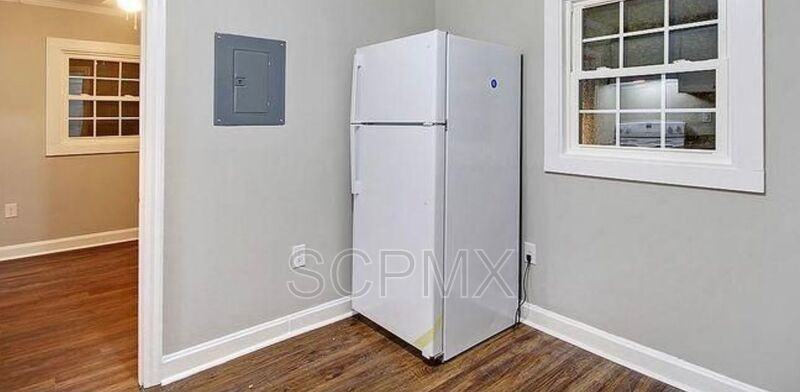 1824 Carlton St #1 - Photo 5 of 7