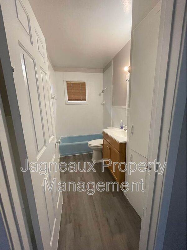 1205 Sunset Dr - Photo 5 of 7