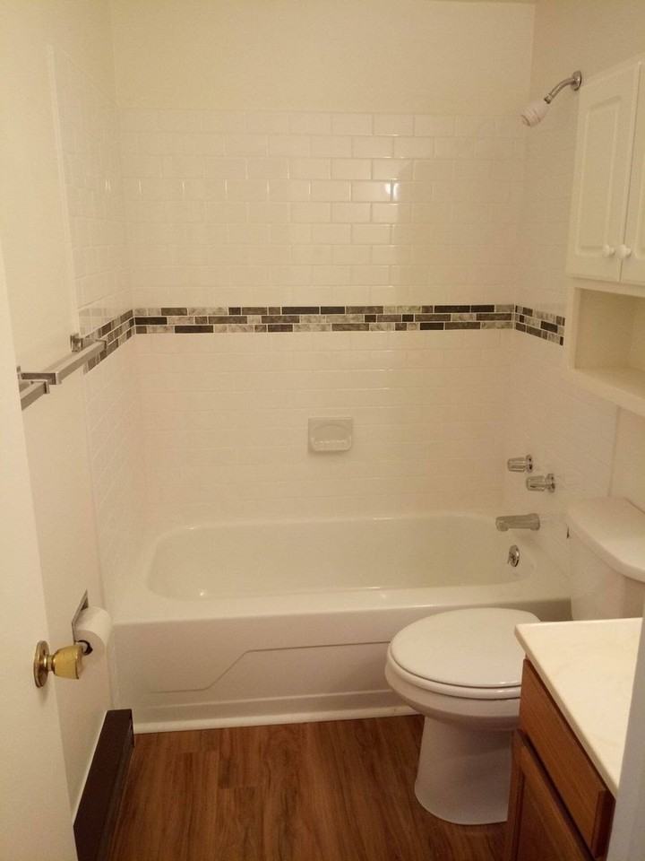 Maple Knoll Apartments - Photo 4 of 4