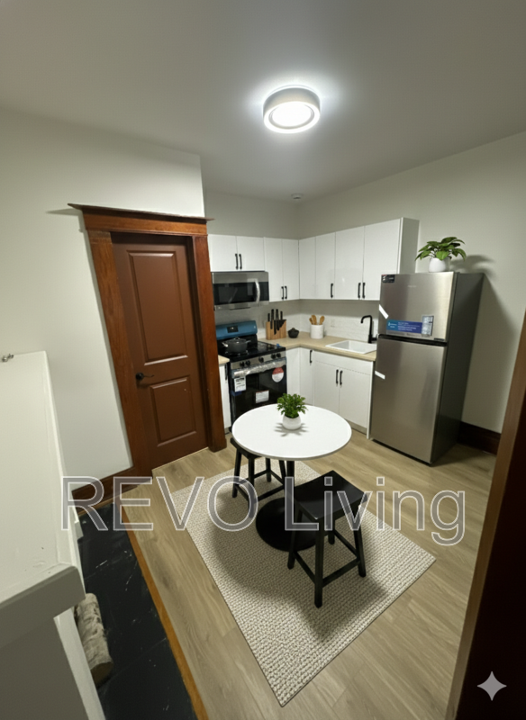 7 Centre St - Photo 2 of 10