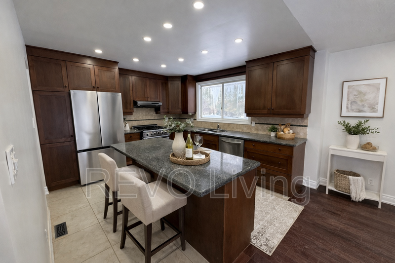 1506 York Rd - Photo 3 of 6