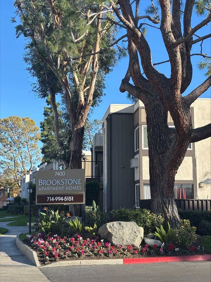 Brookstone - Photo 4 of 50