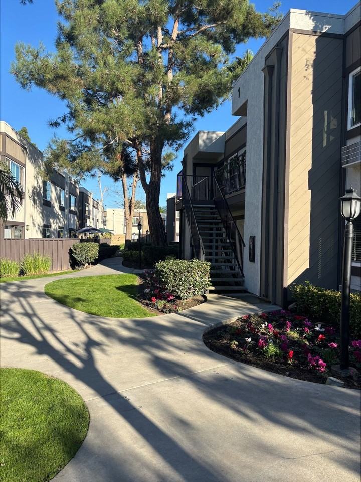 Brookstone - Photo 5 of 50