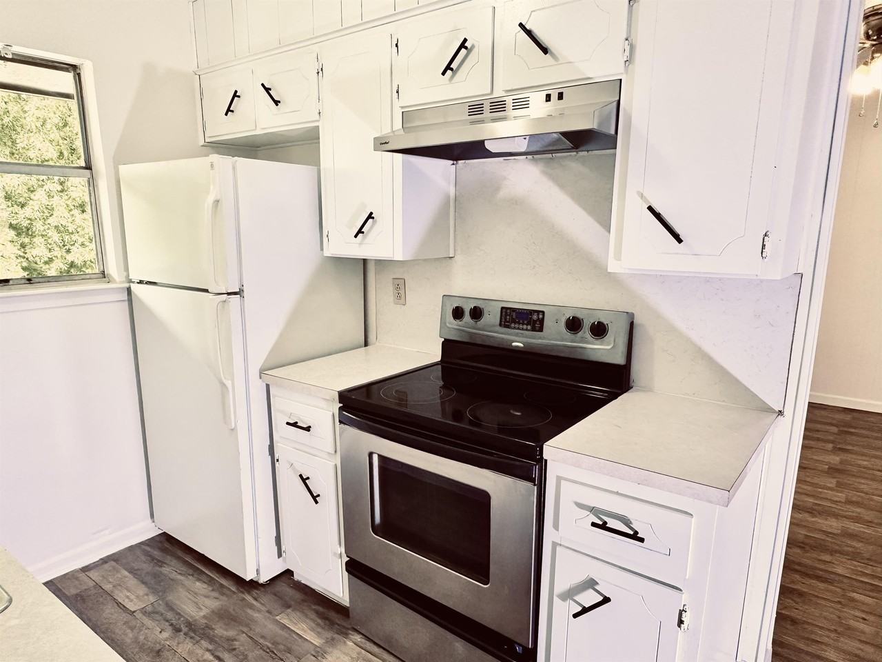 703 North Gilmer St. - Photo 2 of 45