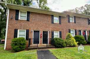 featured image of 10 Stag St