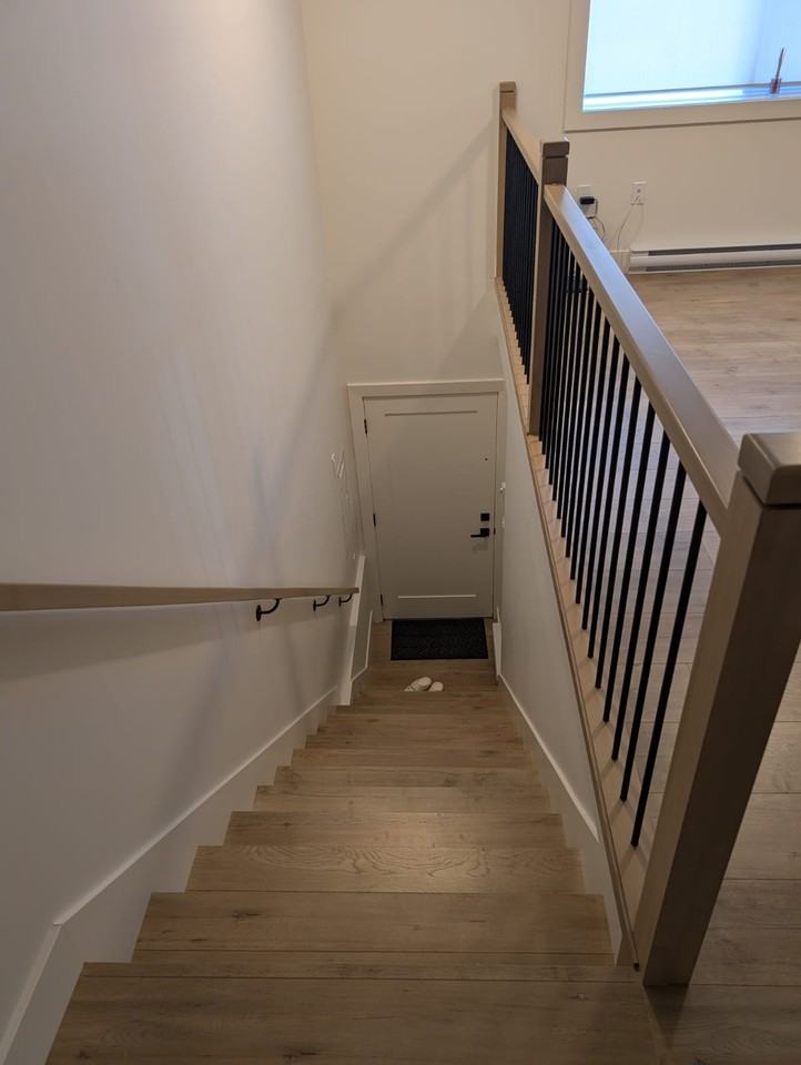 800 Walls Avenue - Photo 4 of 10