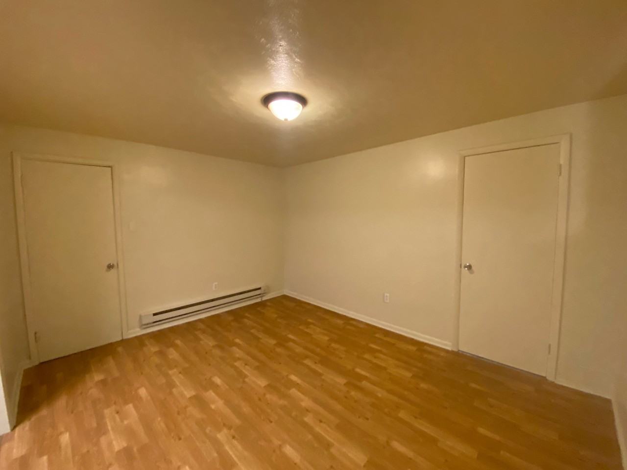 4880 E Prospect Rd - Photo 4 of 28