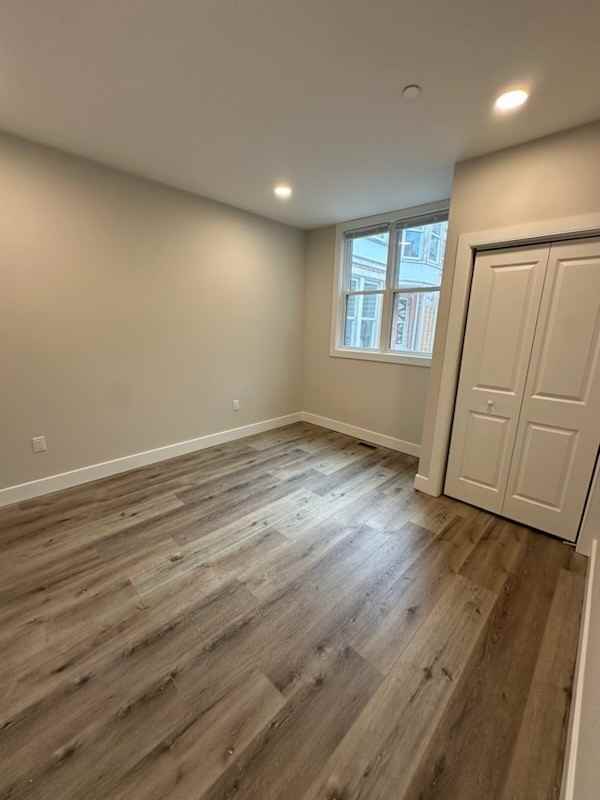 108 Walnut Street - Photo 5 of 7