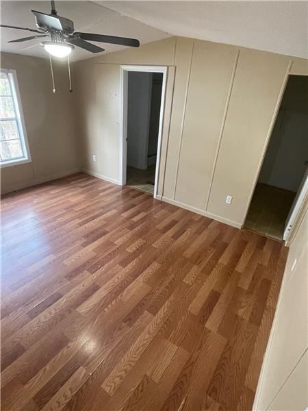 128 Oxford Ln - Photo 5 of 10