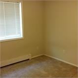 825 Oakcrest - Photo 7 of 8