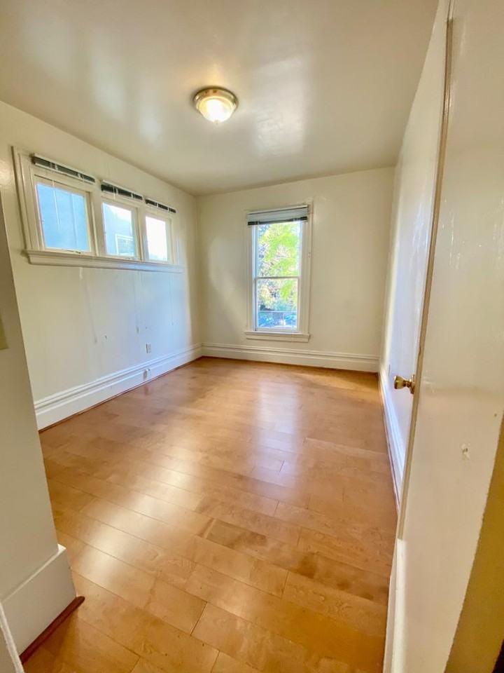 2417 Blake Street - Photo 6 of 11