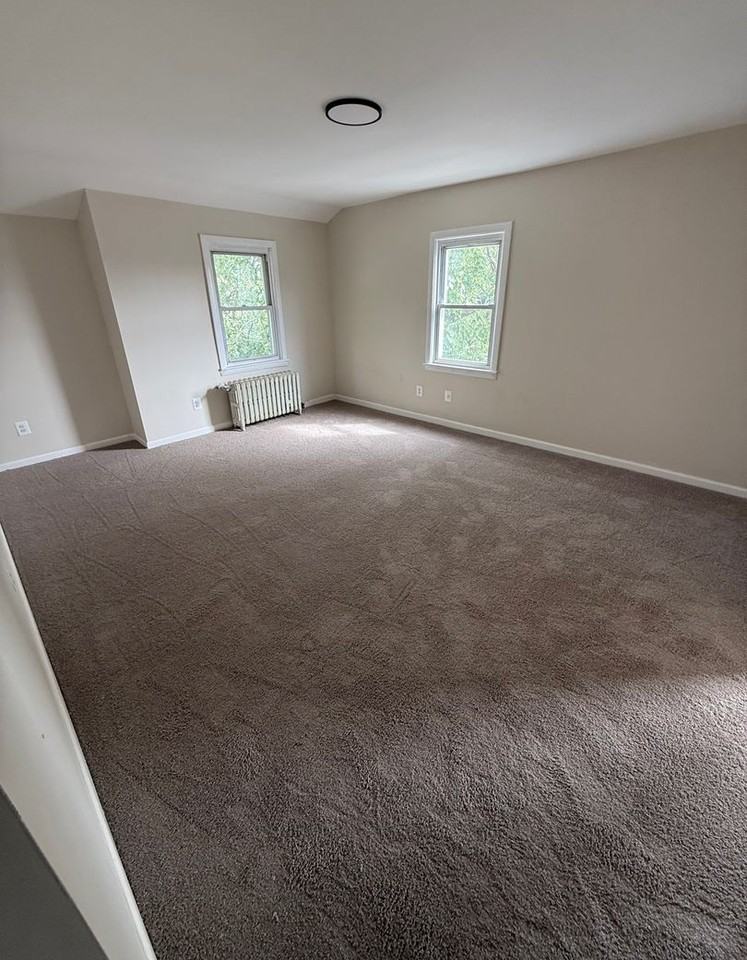 2012 Russell Ave Apt C1 #C1 - Photo 2 of 6