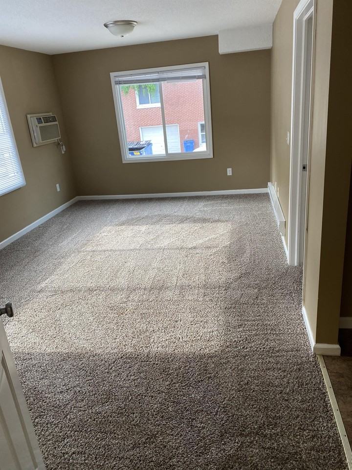 709 W Church St. - Photo 2 of 6