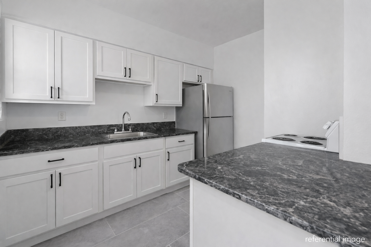 Marseille Apts - Photo 4 of 26