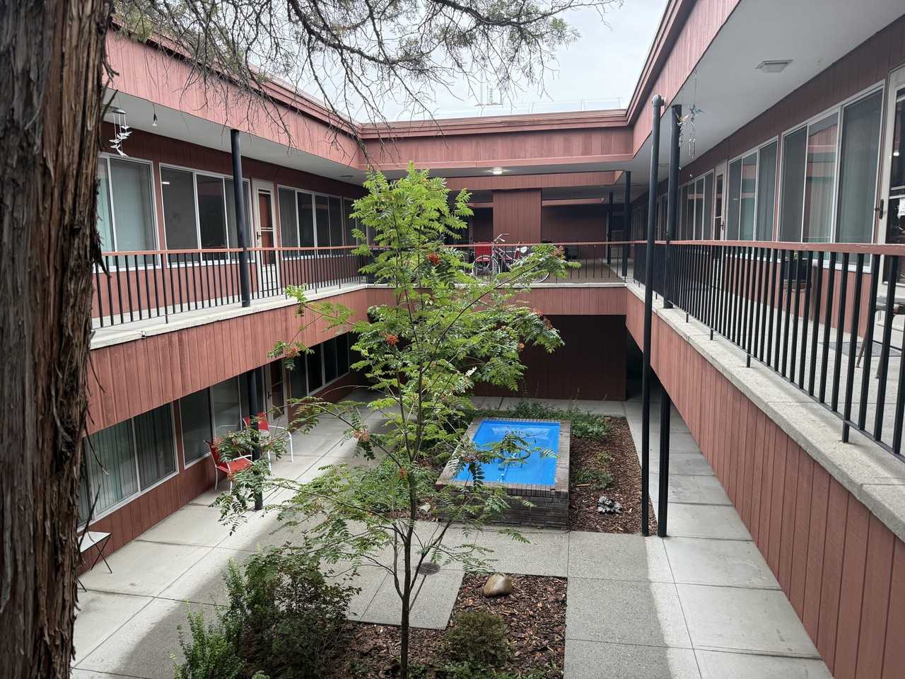 211 North 34th Street - Photo 3 of 28