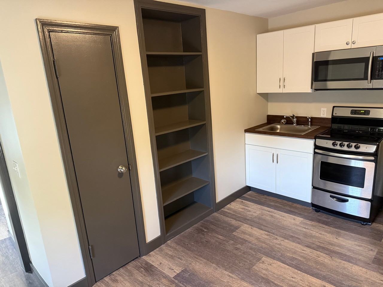 55 North Main Street - Photo 2 of 10