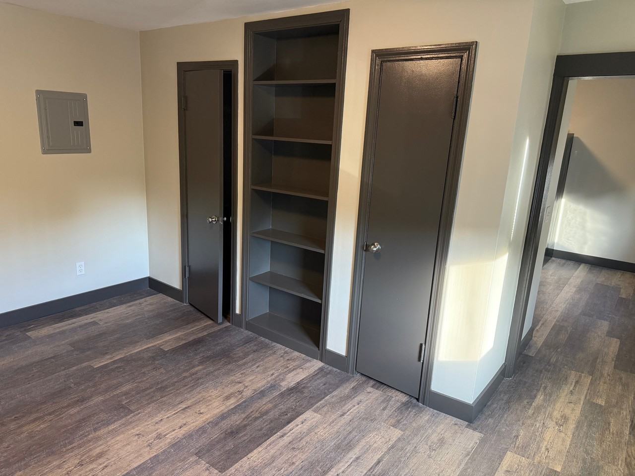 55 North Main Street - Photo 3 of 10